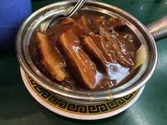 梅菜扣肉煲-新香港烧腊海鲜面家