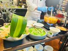 -海派悦庭·海胆烧麦·新融合菜(凯德广场店)
