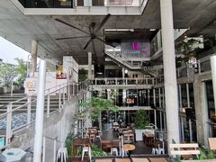 -ROAST coffee & eatery