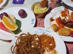 -四海一家自助餐(益田假日广场店)