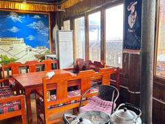 -塔洛藏餐吧(香格里拉古城店)