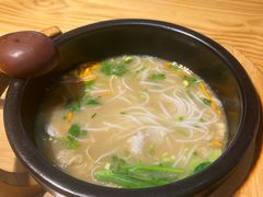 -勺子米线·云南传统小吃市集(四方街店)