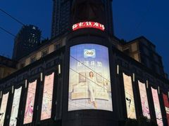 -梅龙镇广场