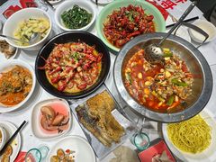 -靓虾二哥长沙地标小龙虾(五一广场店)