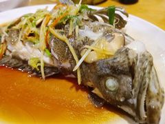 -拉威海鲜市场