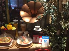 -玛格萝妮(汇智国际商业中心店)
