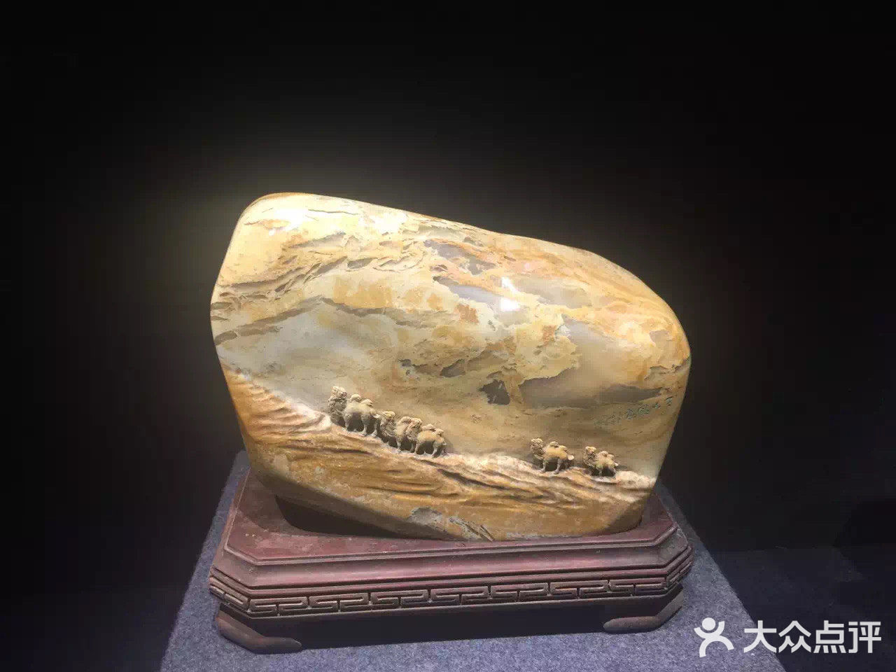 福州北峰有一家寿山石博物馆，从市区出发要耗费一些时间