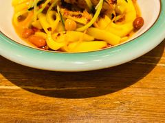 -清真·玛丽亚新疆菜主题餐厅(浙江中路店)