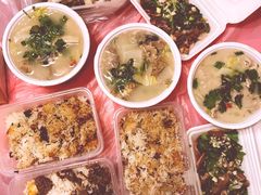 招牌鹅乸煲仔饭-阳江河堤老牌曾记美食