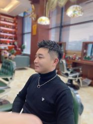 -尼特斯男士发型馆