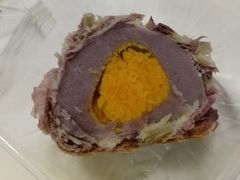 芋头蛋黄酥-唐饼家(龙之梦购物中心虹口店)