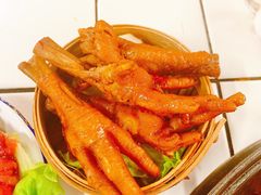-瓜西西重庆火锅(花溪店)