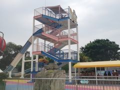 -巨鹏飞梦幻海岸