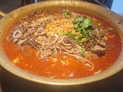 -张翻越·川渝冒菜·武汉黑鸭煲(城北万象城店)