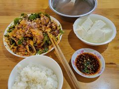 -赵姐猪耳朵饭店