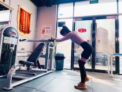 -享受健身·美体塑形馆