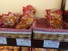 -红宝石·鲜奶小方·海派西点房(金杨店)