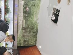 -万记麻辣烫国展总店