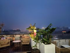 -悦吧·360°全景天台酒吧(象山店)
