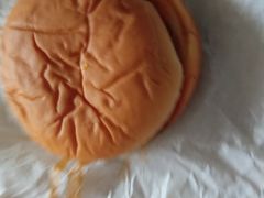 芝香牛牛月亮堡满足-麦当劳(北京金星西路店)