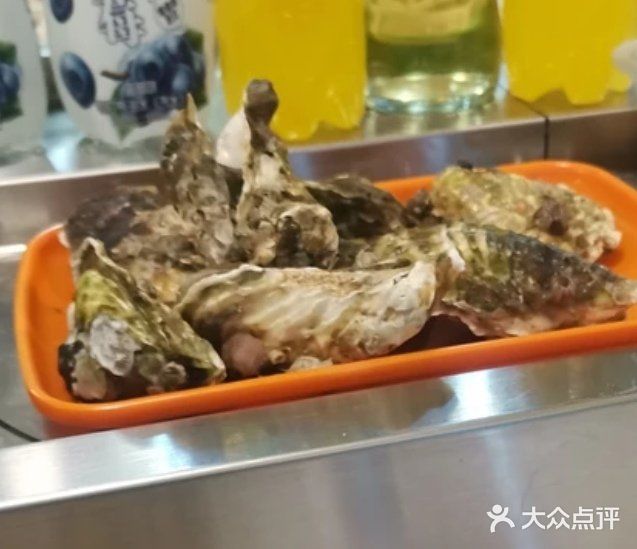 水煮人间自助旋转小火锅(上海新城店)