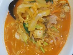 辣海鲜面-桃园中华料理炸酱面(燕儿岛路店)