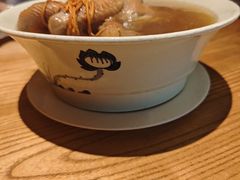 松茸藏香鸡-缘生态云南菜·野生菌庭院餐厅(华侨城店)