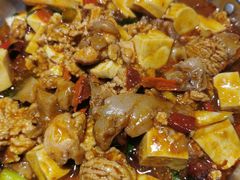 牛蛙爱上虾-小民大排档(光谷店)