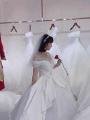 -Color卡诺婚纱礼服馆(南京严选店)