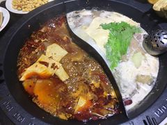-重庆德庄火锅(体育中心店)