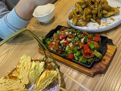 -小镇大厨新概念复合中餐厅(万达广场大连高新店)