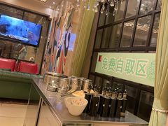 -吴记酱骨炖菜馆(西大直街店)
