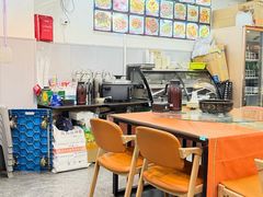 -郑小二山东特色炒鸡店(红小巷店)