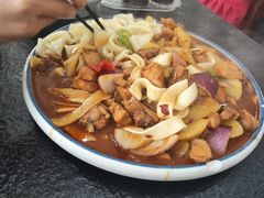 -撒拉人家.酸菜牦牛肉火锅