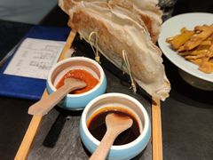 传统葱包烩-老头儿油爆虾·1987杭州烟火味(湖滨银泰in77D区店)