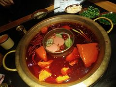 鸳鸯锅-王婆乔鲜鱼自助火锅(蜀汉路店)