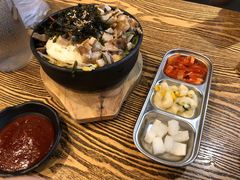 多汁五花肉石锅拌饭-吴草鸡爪오초닭발韩食堂(融恒盈嘉中心店)