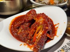 -草家酱蟹炭火烤肉店(珲春南路一店)
