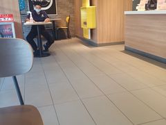 -麦当劳(电白服务区店)