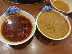 -楼外楼大刀肉传统火锅居(博学路店)