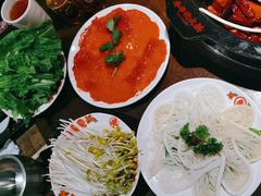 -牛市坎火锅(建设路店)
