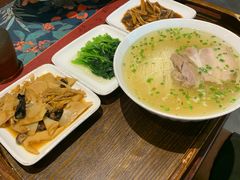 枫镇大肉面-苏面斋·本地传统苏式面馆