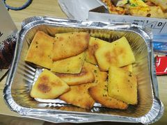 香蒜松软方方包-达美乐比萨(江月路店)