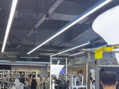 -超鹿运动(五四路恒力城店)