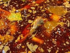 -肖肖酸萝卜鱼火锅(总店)