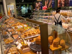 面包甜点陈列柜-巴黎贝甜(凯德MALL望京店)