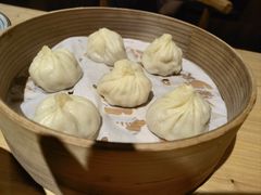 招牌鲜肉小笼包-南小蟹手工點心(三里屯店)