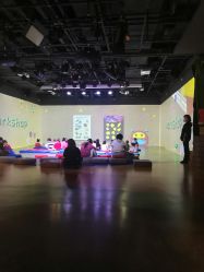 -小鸡哆哆故事屋·儿童乐园(嘉里城店)