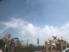 -七彩云南欢乐世界