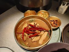 铜锅焖牛杂-都氏家DUSJOY(翡翠城店)